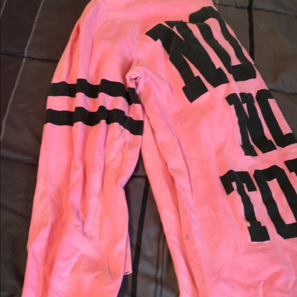 Pink hoodie - Picture 2 of 2
